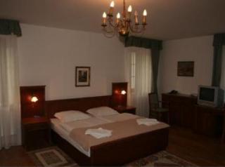 Nosal 4* Praga